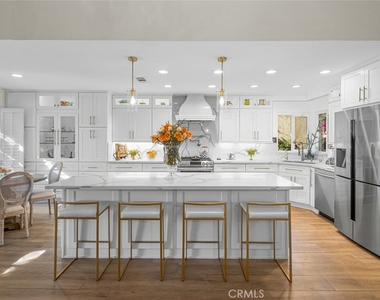 24218 Ontario Lane - Photo Thumbnail 4