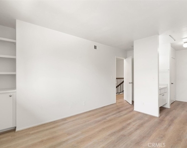 24525 Bendricon - Photo Thumbnail 15