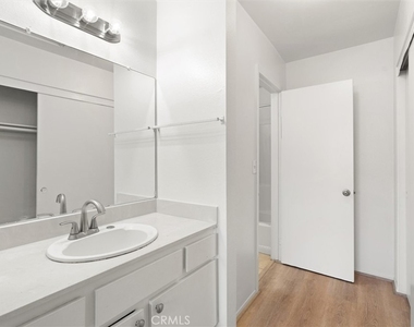 24525 Bendricon - Photo Thumbnail 16