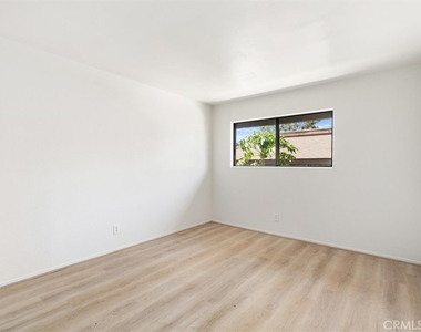 24525 Bendricon - Photo Thumbnail 14
