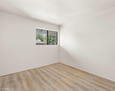 24525 Bendricon - Photo Thumbnail 12