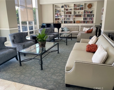 850 E Ocean Boulevard - Photo Thumbnail 4