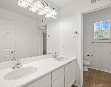12 Danbury - Photo Thumbnail 13