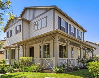 12 Danbury - Photo Thumbnail 1