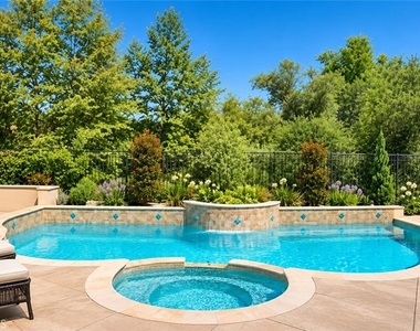 38 Lyra Way - Photo Thumbnail 3