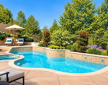38 Lyra Way - Photo Thumbnail 1