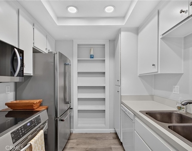 25611 Quail Run - Photo Thumbnail 16