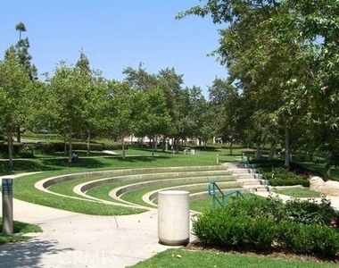 11 Via Pausa - Photo Thumbnail 41