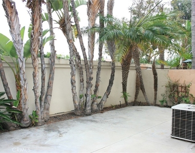 52 Almador - Photo Thumbnail 6