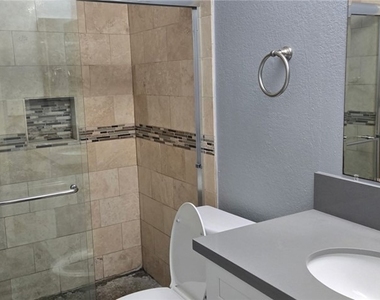 236 Turner Avenue - Photo Thumbnail 5