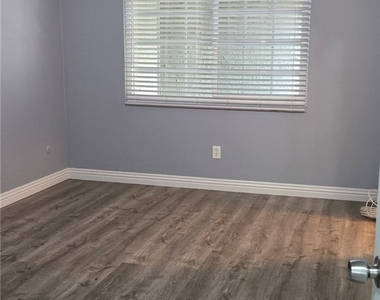 236 Turner Avenue - Photo Thumbnail 9