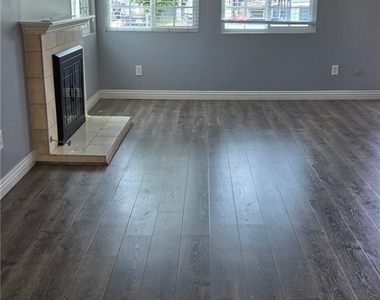 236 Turner Avenue - Photo Thumbnail 2