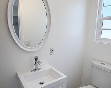 1420 Avenida Del Vista - Photo Thumbnail 16