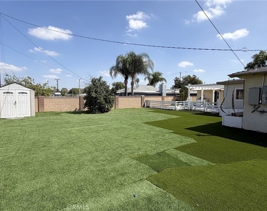 1420 Avenida Del Vista - Photo Thumbnail 19