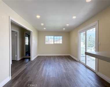 1420 Avenida Del Vista - Photo Thumbnail 5