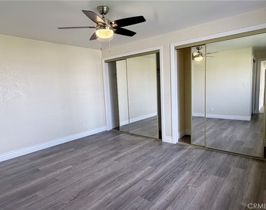 1420 Avenida Del Vista - Photo Thumbnail 10