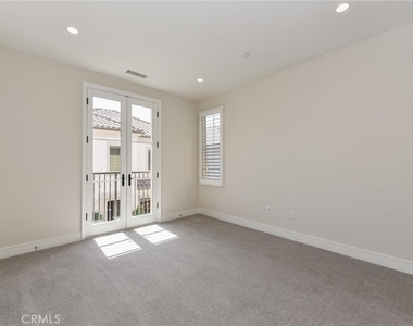 121 Linda Vista - Photo Thumbnail 25
