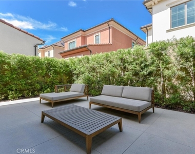 121 Linda Vista - Photo Thumbnail 36