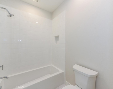 121 Linda Vista - Photo Thumbnail 30