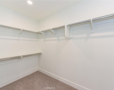 121 Linda Vista - Photo Thumbnail 14