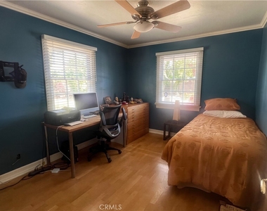 4124 E 5th - Photo Thumbnail 17