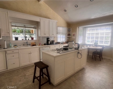 4124 E 5th - Photo Thumbnail 20