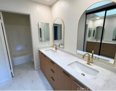 24851 Nueva Vista - Photo Thumbnail 11