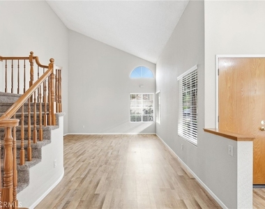 3353 Silvertip - Photo Thumbnail 5