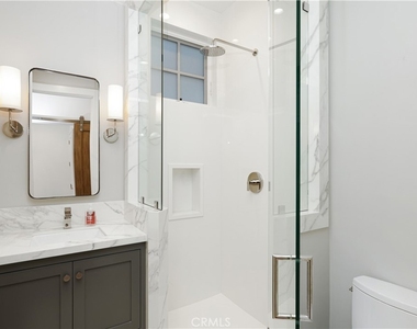 708 Heliotrope Avenue - Photo Thumbnail 29