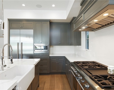 708 Heliotrope Avenue - Photo Thumbnail 33