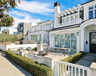 708 Heliotrope Avenue - Photo Thumbnail 9