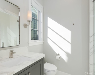 708 Heliotrope Avenue - Photo Thumbnail 24
