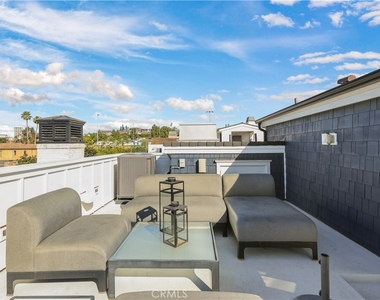 708 Heliotrope Avenue - Photo Thumbnail 39