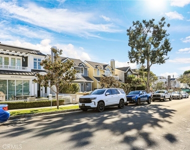 708 Heliotrope Avenue - Photo Thumbnail 34