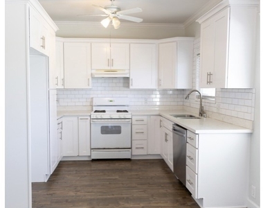 215 Altura Drive - Photo Thumbnail 5