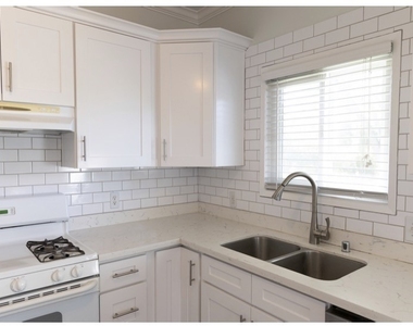 215 Altura Drive - Photo Thumbnail 6