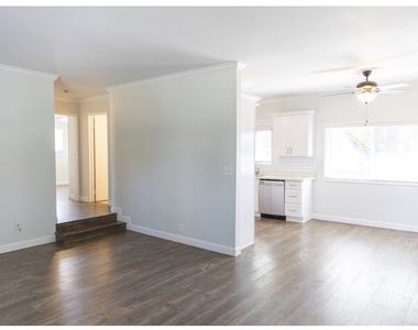 215 Altura Drive - Photo Thumbnail 4