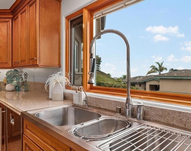 830 Highland Drive - Photo Thumbnail 7