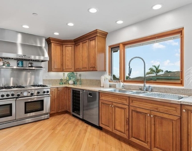 830 Highland Drive - Photo Thumbnail 10