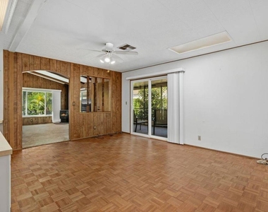 8975 Lawrence Welk Dr - Photo Thumbnail 30