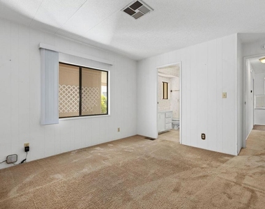 8975 Lawrence Welk Dr - Photo Thumbnail 39