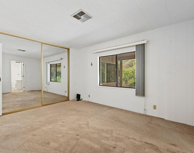 8975 Lawrence Welk Dr - Photo Thumbnail 41