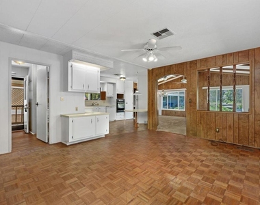 8975 Lawrence Welk Dr - Photo Thumbnail 31