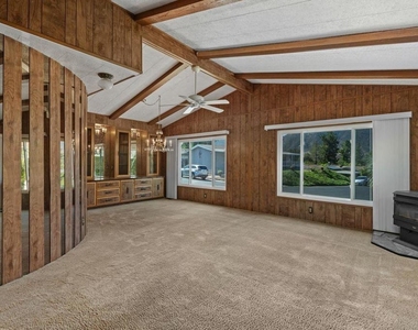 8975 Lawrence Welk Dr - Photo Thumbnail 13