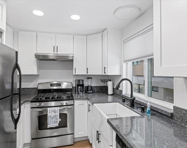 2820 Hope Avenue - Photo Thumbnail 13