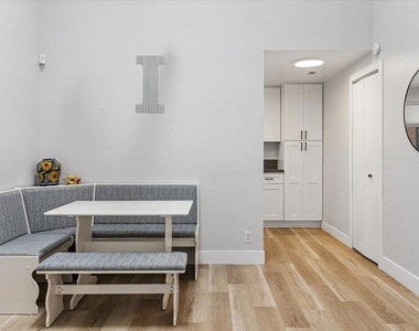 2820 Hope Avenue - Photo Thumbnail 8