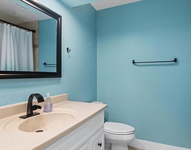 2820 Hope Avenue - Photo Thumbnail 18