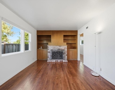 651 Topaz Street - Photo Thumbnail 4