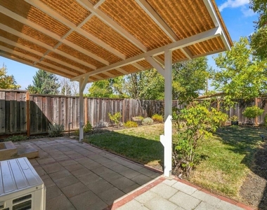 651 Topaz Street - Photo Thumbnail 16