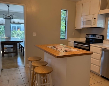 839 Balboa Lane - Photo Thumbnail 29